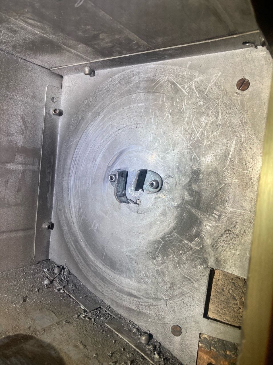 Persiana motorizada instalada