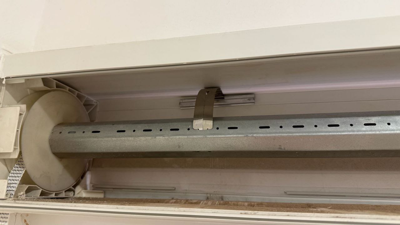 Persiana enrollable moderna